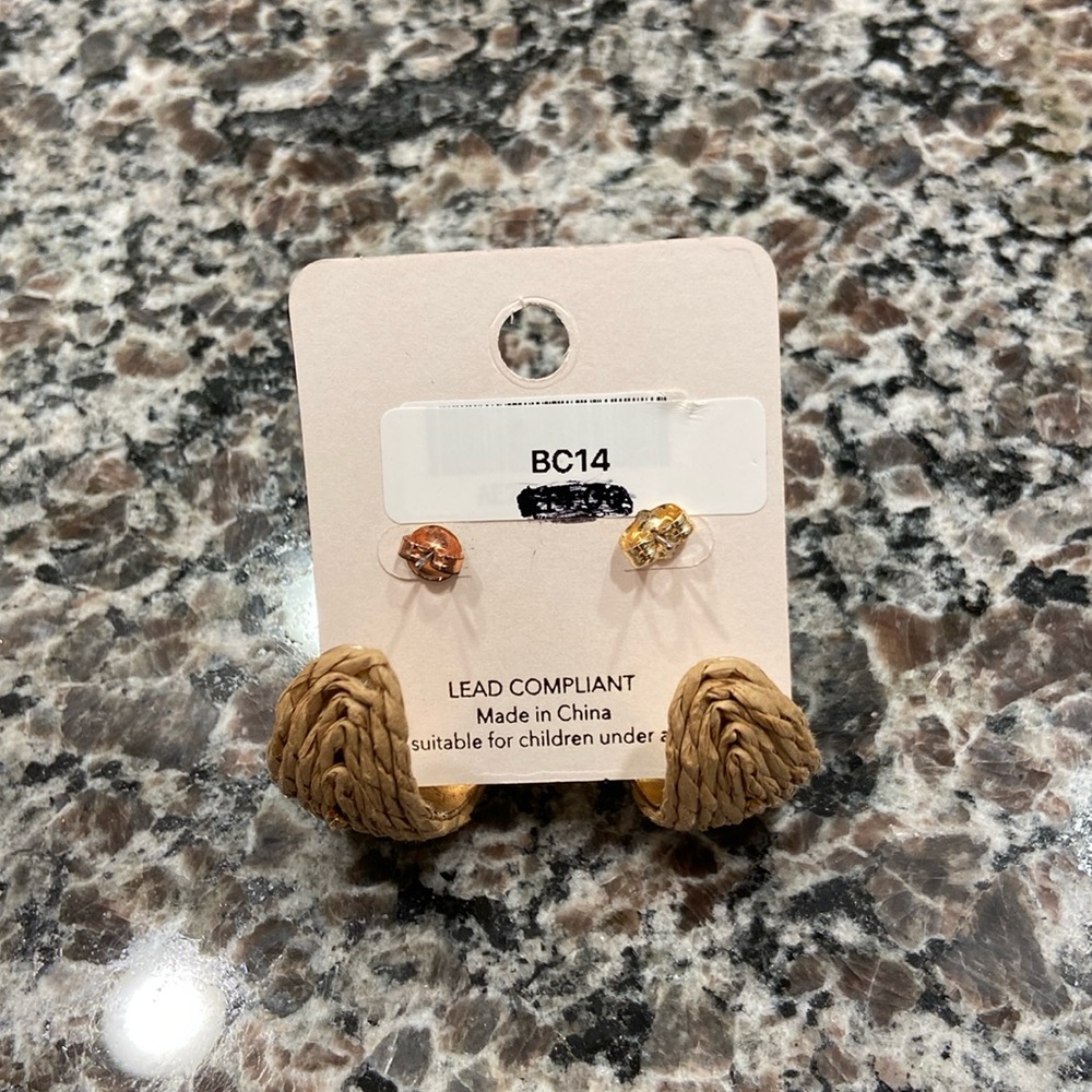 Hoop Earnings - Picture 2 of 3